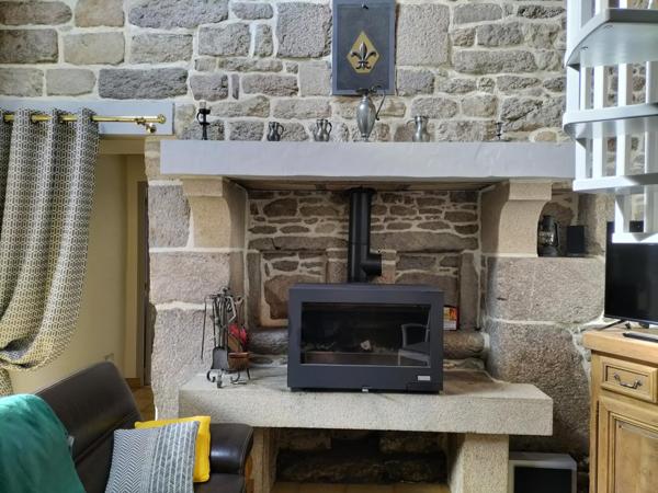 Maison à GUERLESQUIN, 29650 - 7 pièces 204m²