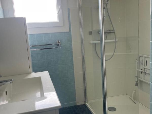 Maison - Proximite oloron-sainte-marie - Réf.:205353 MAISON D'HABITATION T4 AVEC JARDIN EN BON ETAT STRUCTUREL -