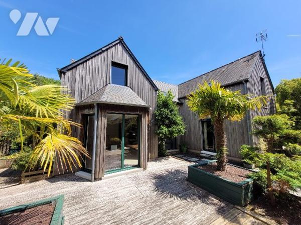 MAISON A SAINT-LUNAIRE