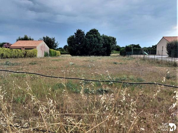 Terrain - Vendu - 400 m² - CHAUMES-EN-RETZ | The Door Man