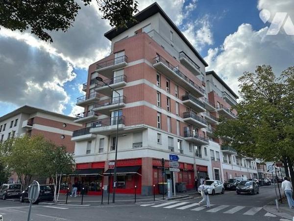 'Investissement locatif / appartement loué'  Résidence de 2007, secteur agora/gare, appartement T3 d