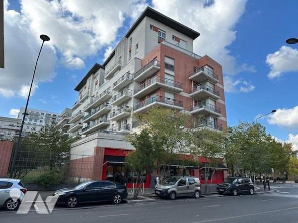'Investissement locatif / appartement loué'  Résidence de 2007, secteur agora/gare, appartement T3 d