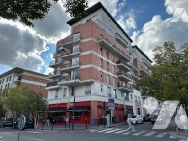 'Investissement locatif / appartement loué'  Résidence de 2007, secteur agora/gare, appartement T3 d