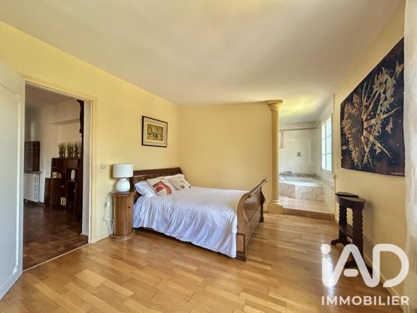 Maison à vendre 10 pièces 400 m² Elne