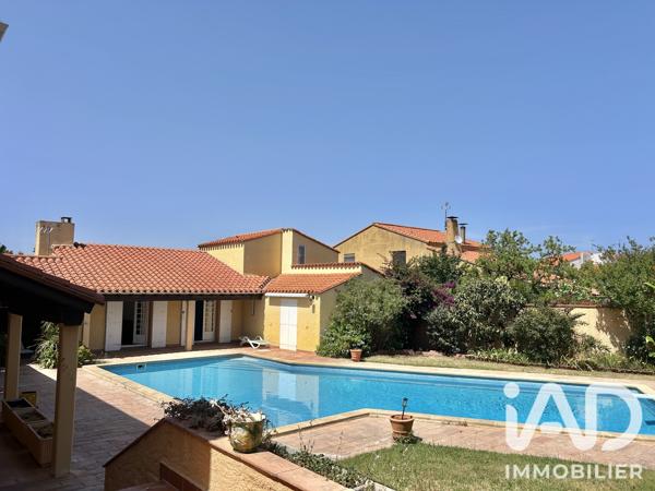 Maison à vendre 10 pièces 400 m² Elne