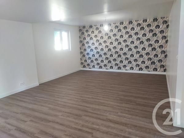 Maison à vendre  5 pièces - 156,73 m 2   PUICHERIC  - 11