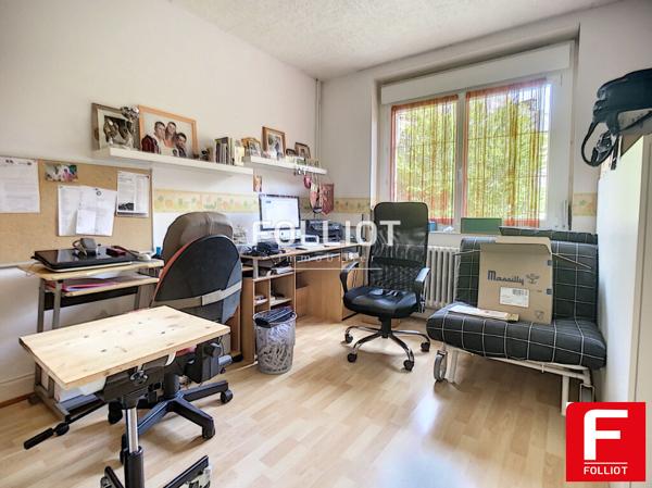 Maison Coutances 6 pièce(s) 115 m2 A VENDRE 50200 CENTRE VILLE