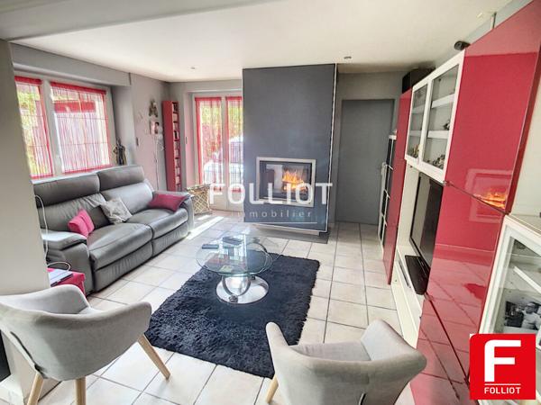 Maison Coutances 6 pièce(s) 115 m2 A VENDRE 50200 CENTRE VILLE