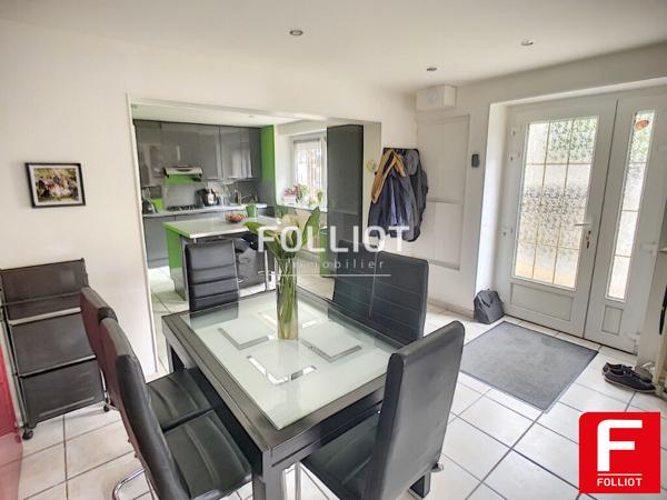 Maison Coutances 6 pièce(s) 115 m2 A VENDRE 50200 CENTRE VILLE