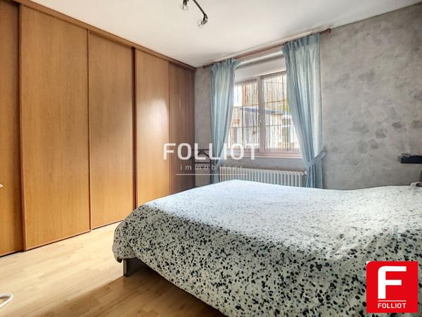 Maison Coutances 6 pièce(s) 115 m2 A VENDRE 50200 CENTRE VILLE