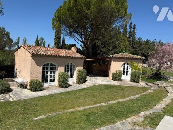 Vente Notariale  Exceptionnelle Propriété  avec dépendances, piscine –  Venelles