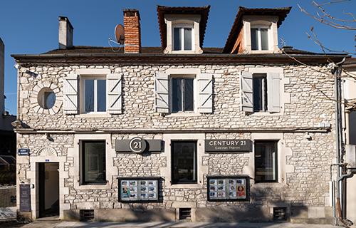 Maison à vendre  9 pièces - 182 m 2   SOUILLAC  - 46