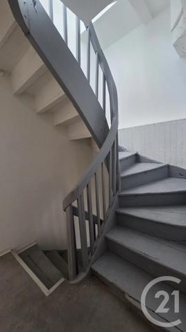 Maison à vendre  9 pièces - 182 m 2   SOUILLAC  - 46