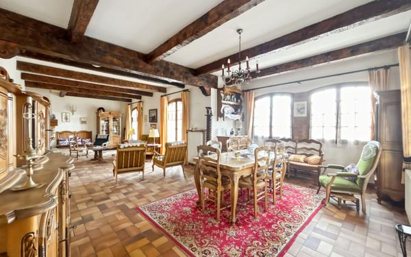 Maison à vendre    4 pièces •  Peyruis