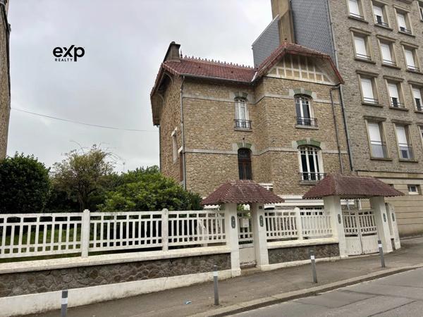 Maison 7 pièces 134 m² Odorico / Novello & Art Déco