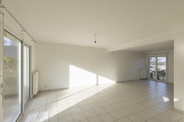 Maison 4 chambres à Vendre – ELVEN