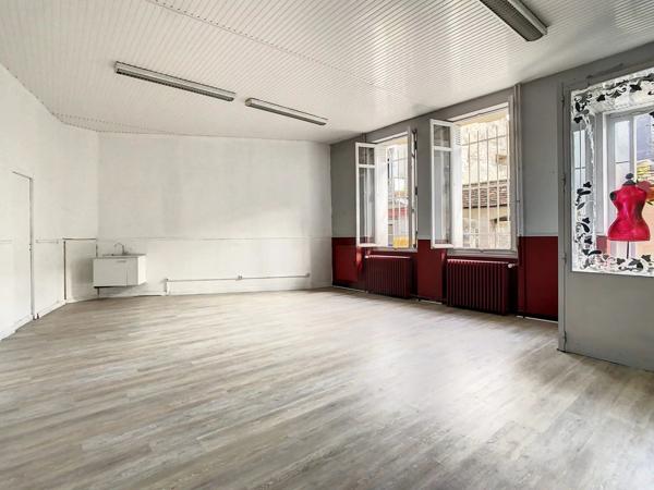 Location Fonds de commerce 1 pièces 38 m2 à Le Bugue