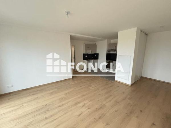 Location Appartement 4 pièces 70.34 m² - RESIDENCE LINEAL Avrille 49240