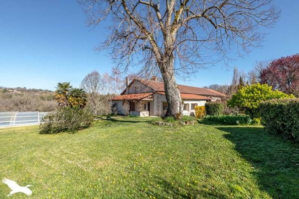 Maison à vendre |  Trélissac |  6 pièces | 155 m²