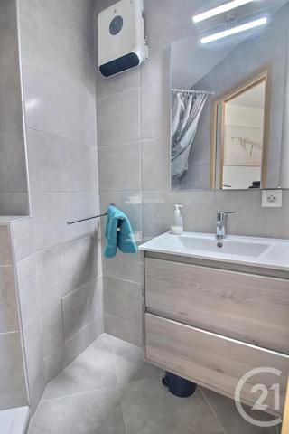 Appartement F3 à vendre  3 pièces - 87 m 2   CANET EN ROUSSILLON  - 66