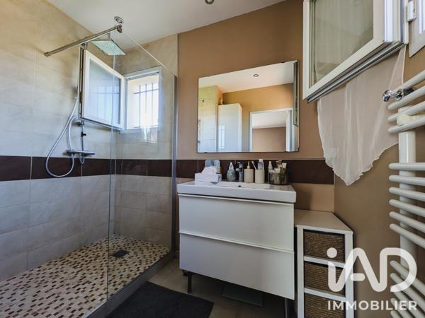 Maison à vendre 5 pièces 110 m² Morières-lès-Avignon