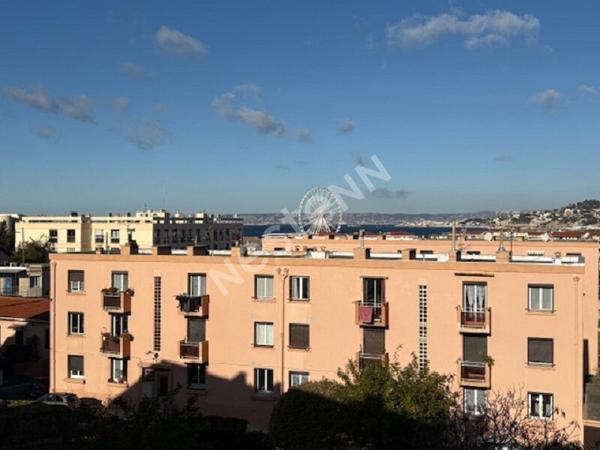 Appartement à rafraichir Marseille 8ème de 55 m²  RESIDENCE LE COLLET VIEILLE CHAPELLE