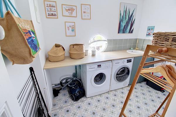 A VENDRE à LORGUES ! Maison de type T6 pièces  de 144 m² + piscine + garage sur un terrain de 1692m²