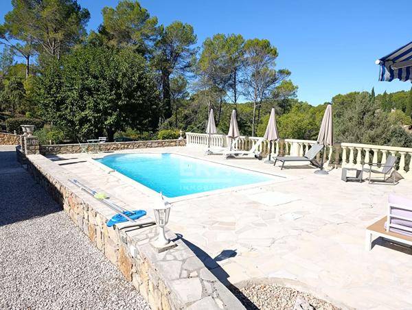 Propriété à Taradeau 181 m2 sur 5000 m² de terrain