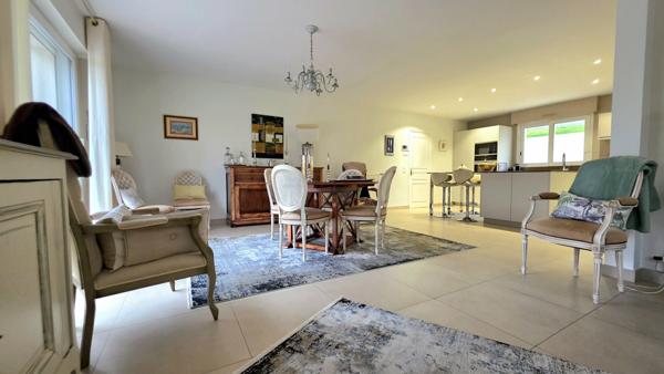 Maison à SAINT AVE (56890)