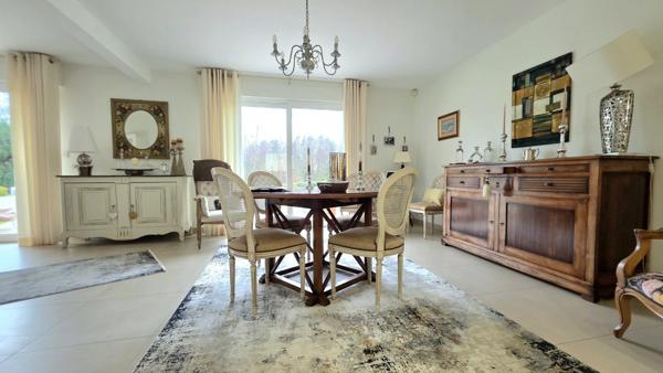 Maison à SAINT AVE (56890)