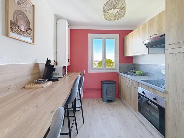 VENTE - Appartement 3 chambres avec garage Secteur BEAUVALLON