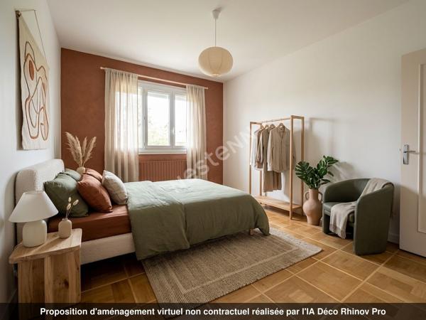 République Villeurbanne - Spacieux T5 traversant de 105 m² avec balcon, cave et stationnement