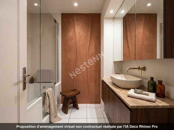 République Villeurbanne - Spacieux T5 traversant de 105 m² avec balcon, cave et stationnement