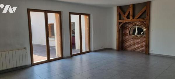 Ensemble immobilier avec deux habitations attenantes