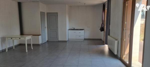 Ensemble immobilier avec deux habitations attenantes