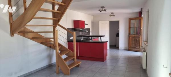 Ensemble immobilier avec deux habitations attenantes