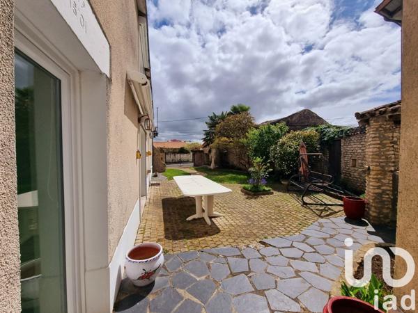 Maison à vendre 6 pièces 193 m² Poitiers