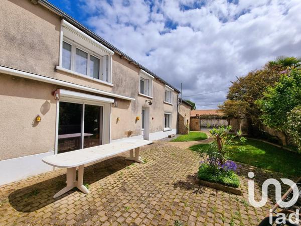Maison à vendre 6 pièces 193 m² Poitiers