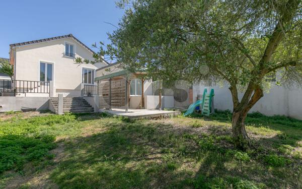 Maison à vendre    5 pièces • 106,10 m2 Gagny