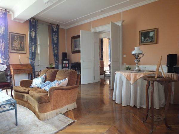 Dpt Côte d'Or (21), à vendre SEMUR EN AUXOIS propriete P15