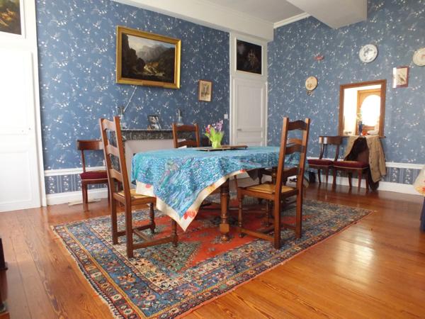 Dpt Côte d'Or (21), à vendre SEMUR EN AUXOIS propriete P15