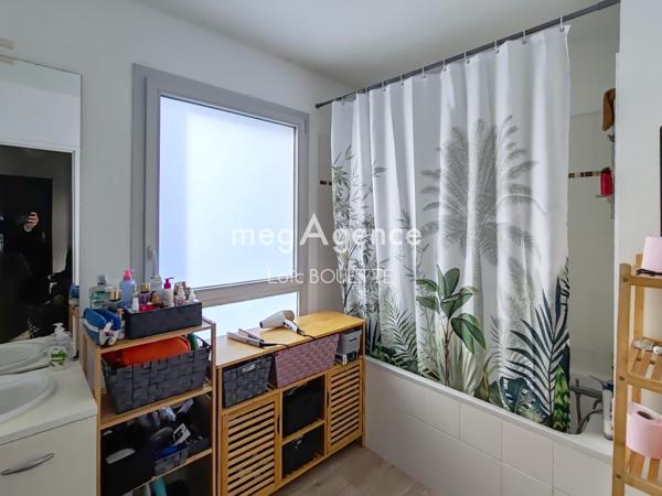 Maison à SAINT-JACQUES-DE-LA-LANDE, 35136 - 4 pièces 83m²