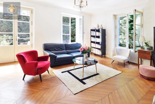 Vente Maison 10 pièces 333 m2 à Mandres-les-Roses