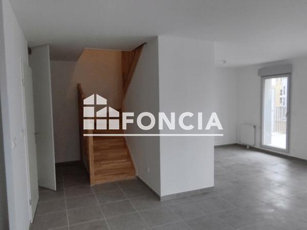 Location Appartement 4 pièces 84.27 m² - RESIDENCE REFLETS JARDIN - 9 RUE ROMY SCHNEIDER Dijon 21000