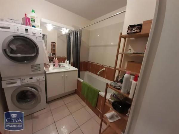 Appartement à louer 3 pièces 64.29m² Riom (63200)