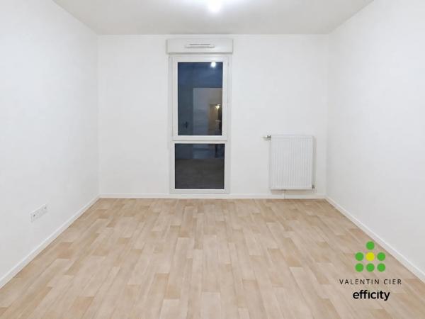Appartement
         2 pièces
        - 43 m² Exclusivité 149 000 € *