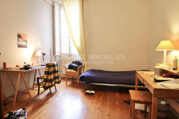 Appartement Familial de 192m2 (T.7) Saint George (Possibilité Parking)