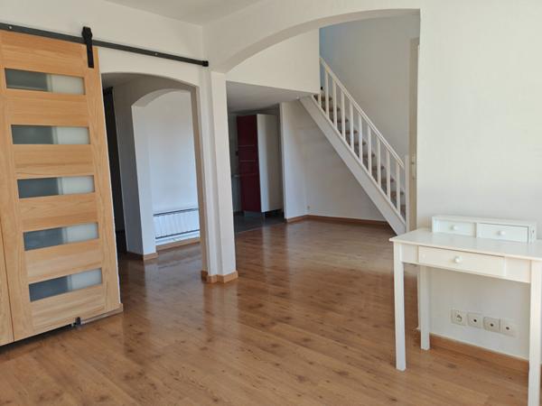 Appartement 3 pièce(s) 61.27 m2 en duplex avec terrasse