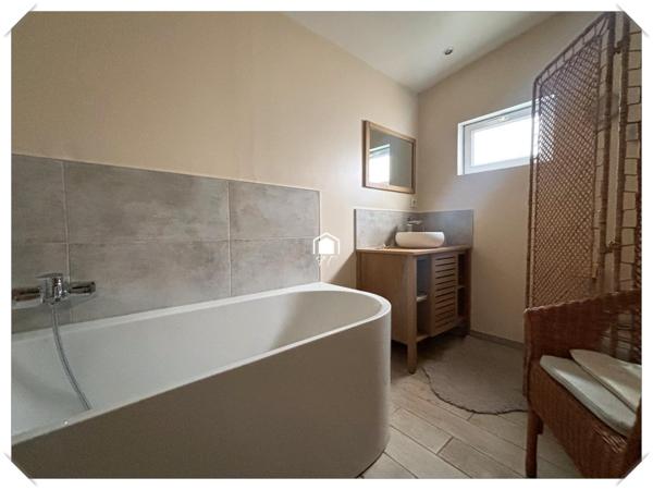 Magnifique maison rénovée avec piscine