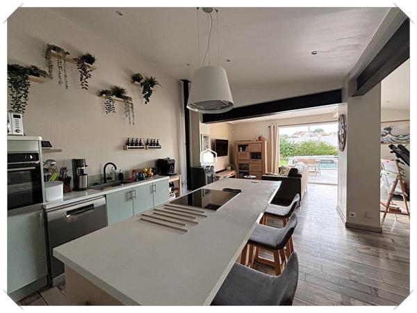 Magnifique maison rénovée avec piscine